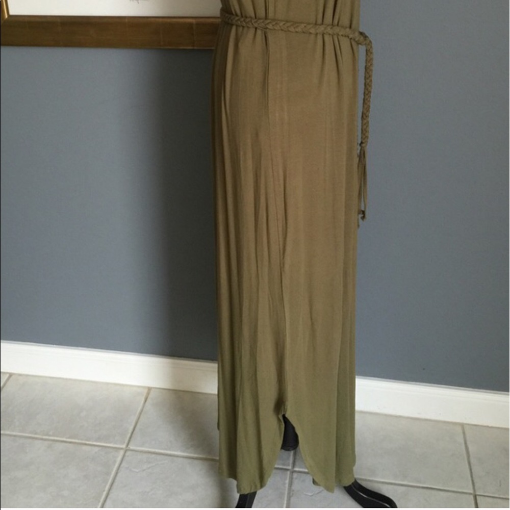 Metal Neckline Embellished Soft Maxi - Picture 2 of 3
